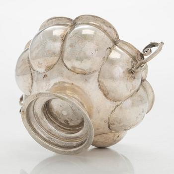 Skål, silver, 1700-tal, oidentifierade stämplar.