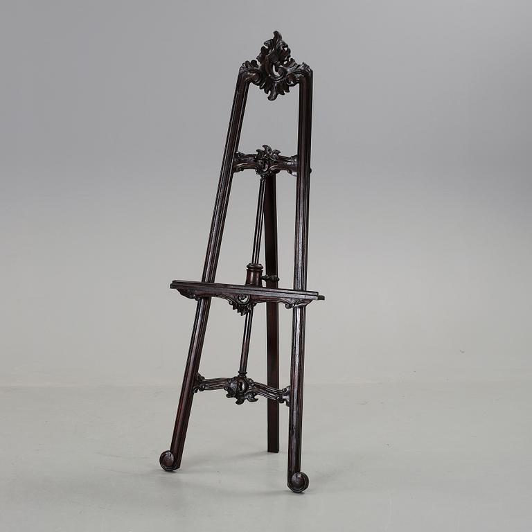 STAFFLI, rokokostil, 1900-talets andra hälft.