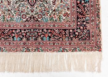Rug, Herat design, silk, approx. 153 x 93 cm.