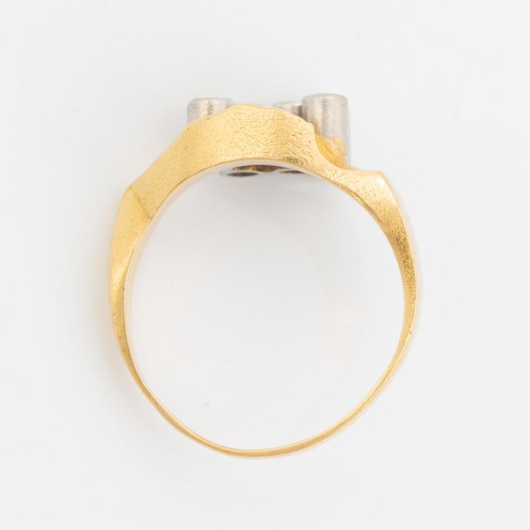 Ring, Lapponia, 18K guld med briljantslipade diamanter.
