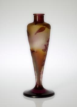 An Emile Gallé Art Nouveau cameo glass vase, Nancy, France.