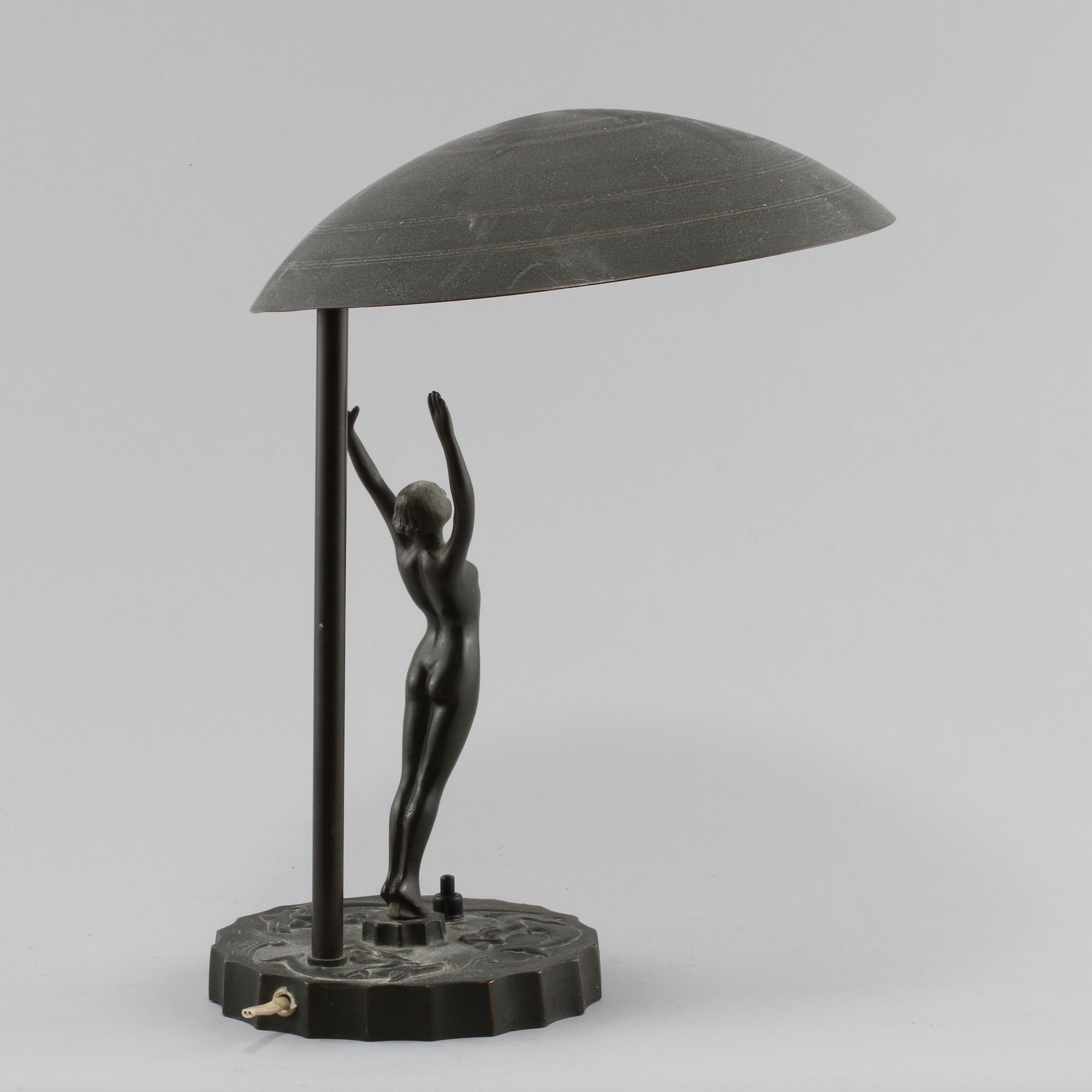 BORDSLAMPA, omkring 1900-talets mitt.