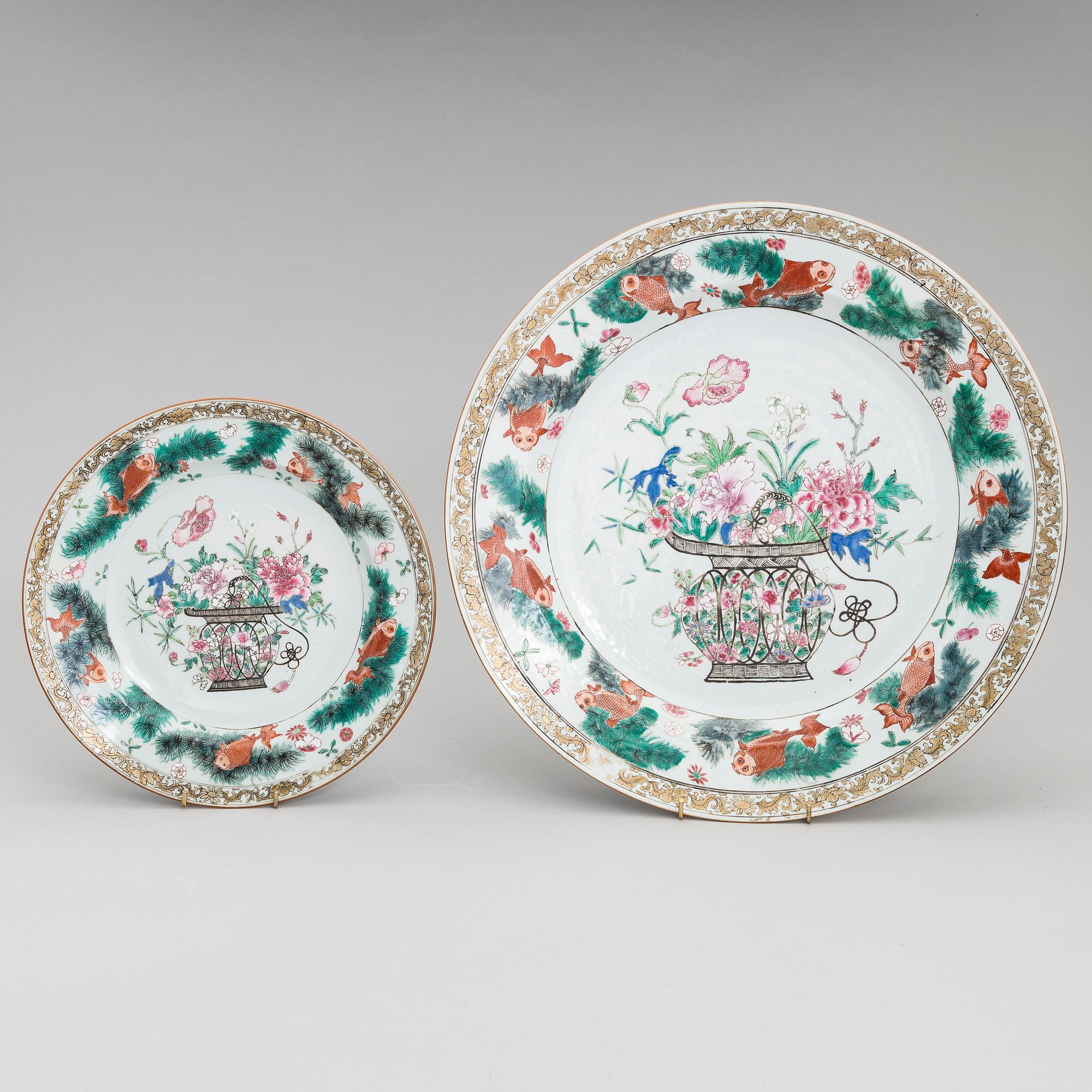 Two famille rose dishes, Qing dynasty, Qianlong (1736-95).