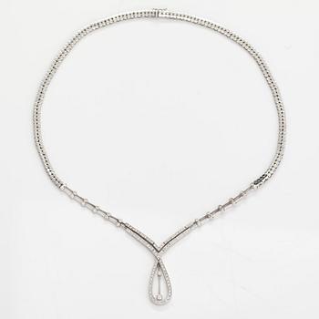 An 18K white gold necklace with diamonds ca. 1.25 ct in total.