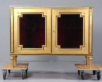 SPEGEL samt KONSOLSKÅP, gustaviansk stil, 1900-tal.