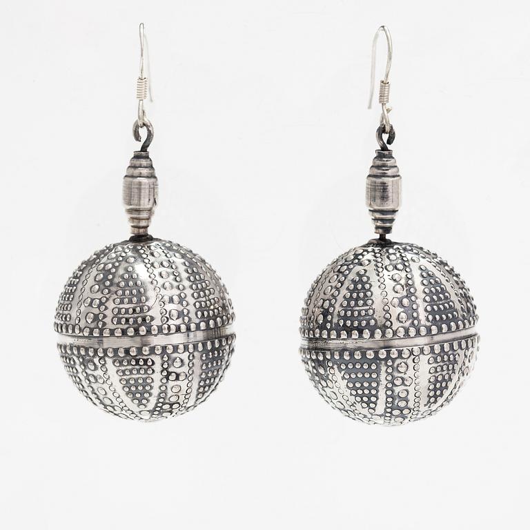 A pair of silver earrings "Halikko earrings". Kalevala Koru, Helsinki 1965.