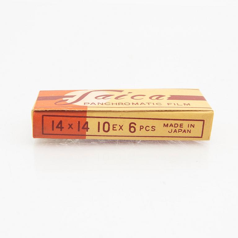 A Japanese 1950s subminiature camera with film.