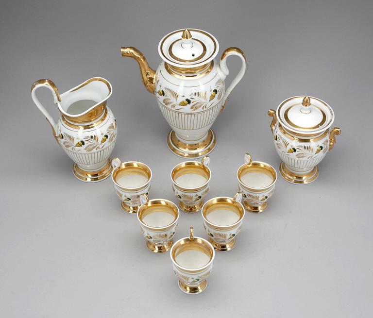 KAFFESERVIS, 9 delar, porslin, empire, Frankrike, 1800-talets början.