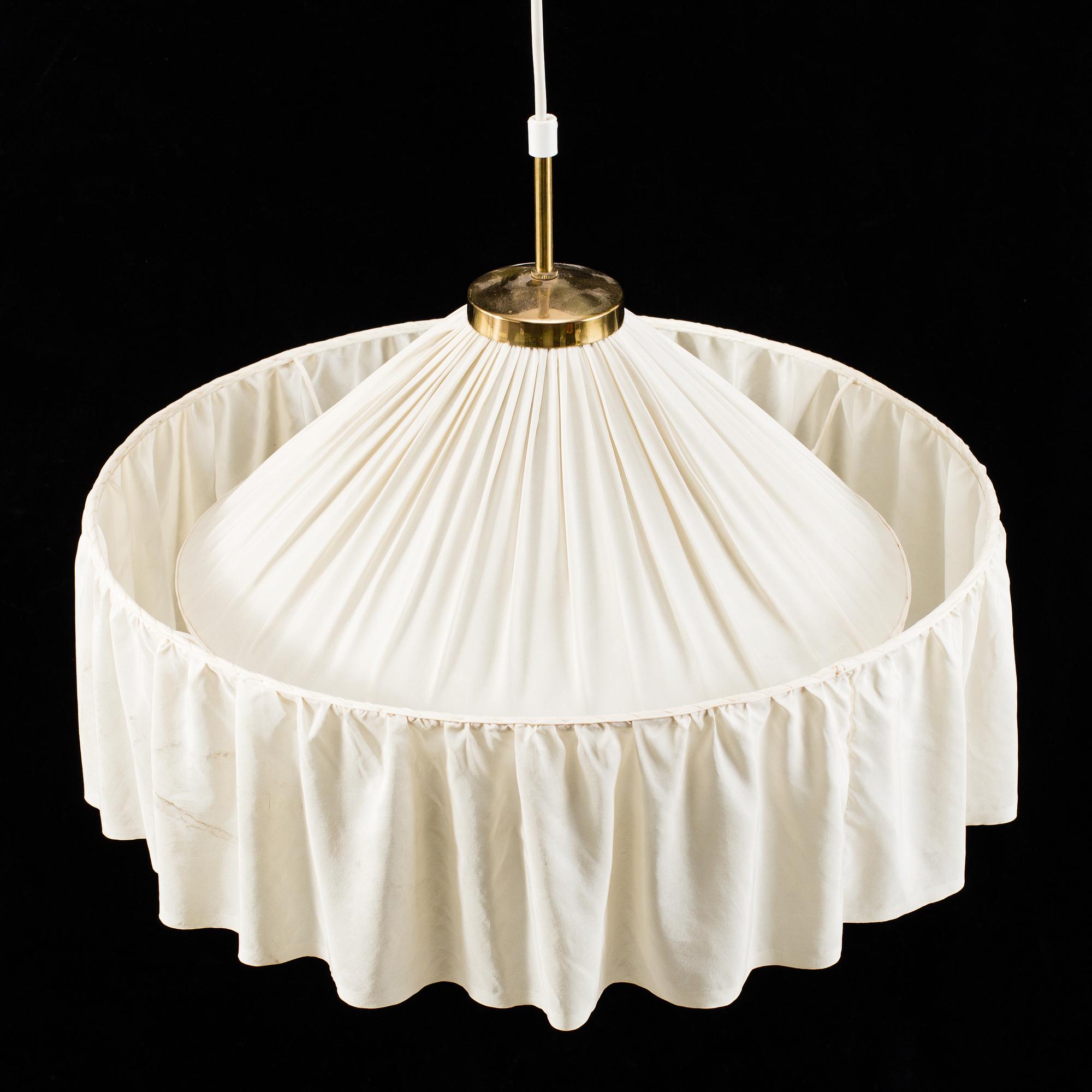 An end of the 20th century model 2560 ceiling light by Josef Frank, Firma Svenskt Tenn.
