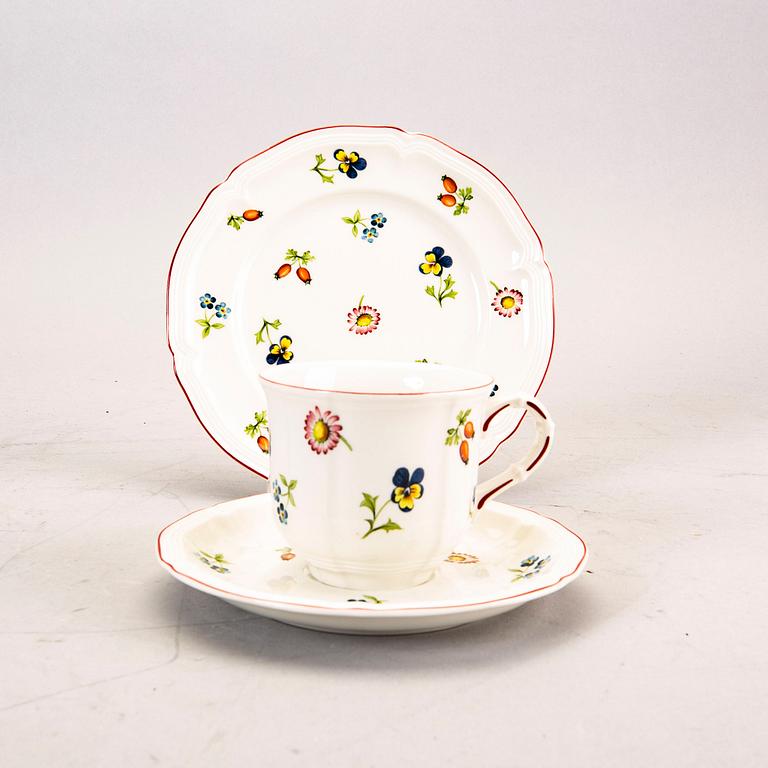 Servis 49 dlr "Petite Fleur", Villeroy & Bosch, 1900-talets slut, porslin.
