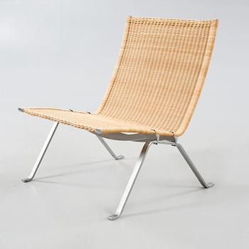 A "PK-22" armchair by Poul Kjaerholm, E Kold Christensens, Denmark, 20th century.
