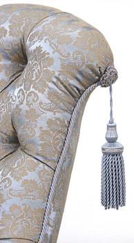 FÅTÖLJER, ett par, sk tapetserarstil, 1800-talets slut.