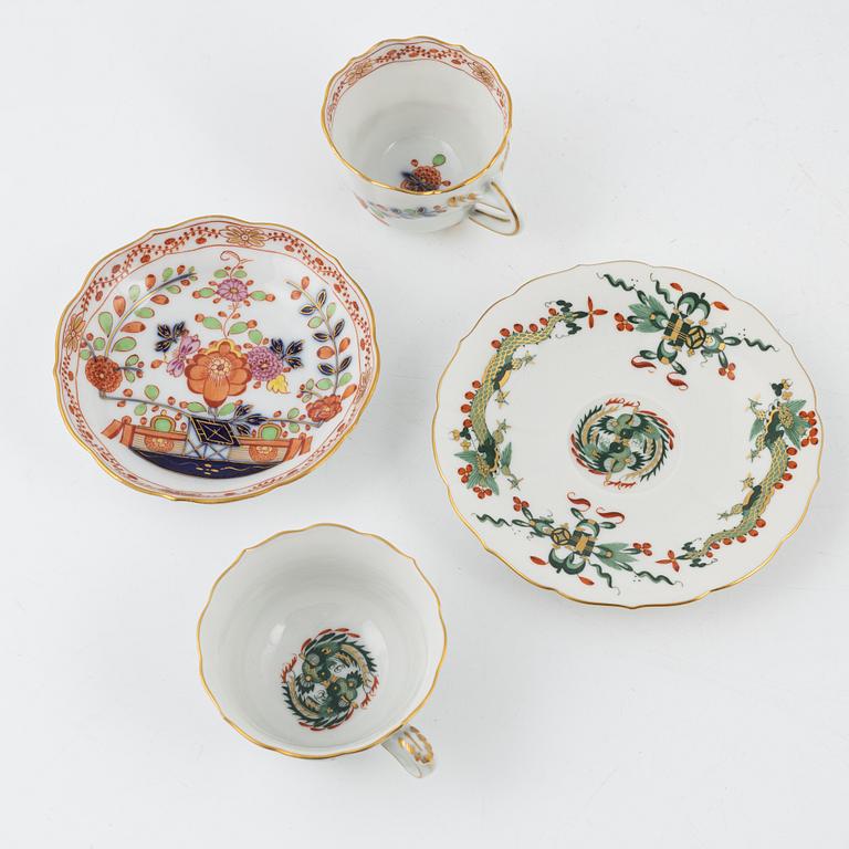 Meissen, a 9+4 pieces porcelain coffee service, 20th century.