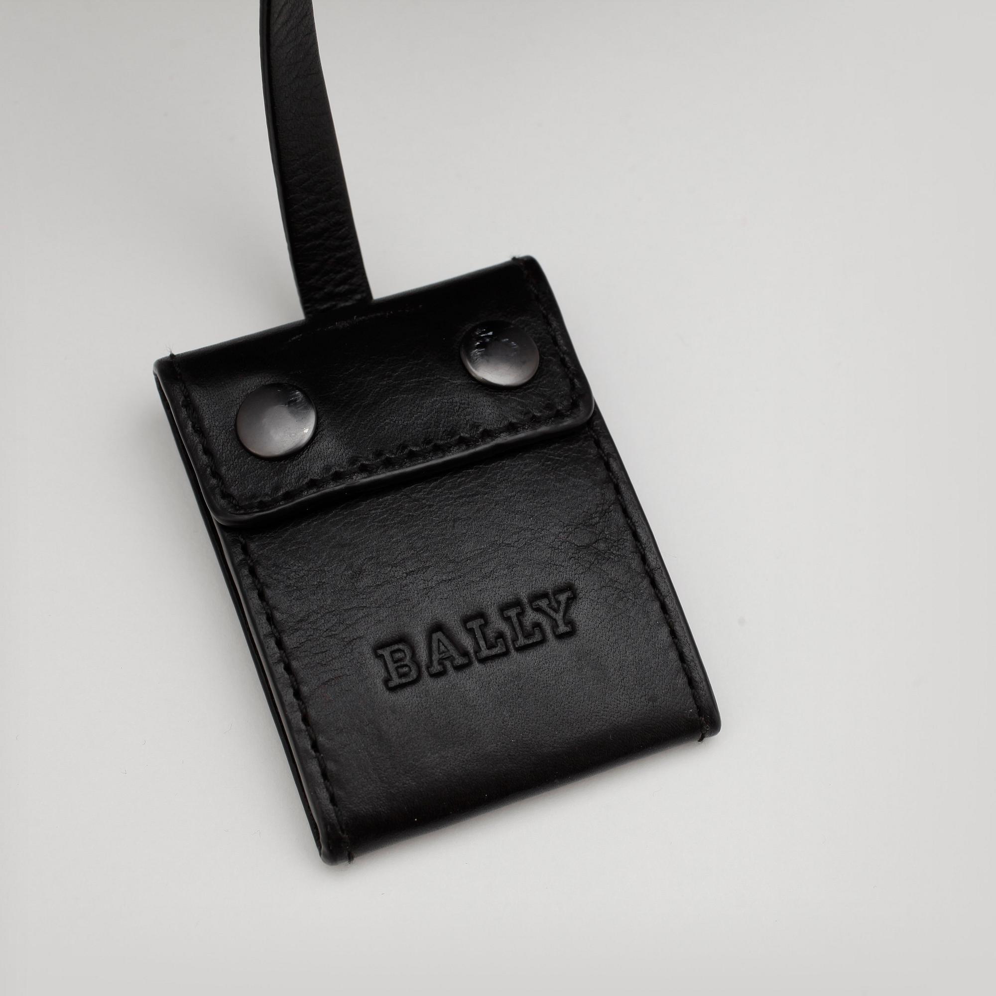 BALLY, a black leather mens messenger bag, "TRIAR-SM".