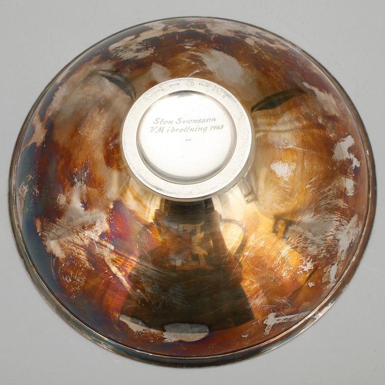 SKÅL, sterling silver, George Jensen, Danmark. Omkring 1900-talets mitt. Vikt ca 230 gram.