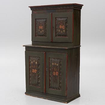 Pine cupboard, folk art, early 19th century.
