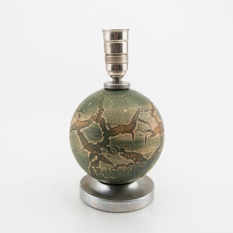 A 1930/40s table lamp.
