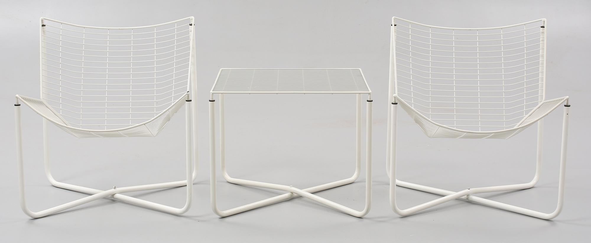 FÅTÖLJER ett par, samt BORD, "Järpen", Niels Gammelgaard, Ikea, formgivna 1983.