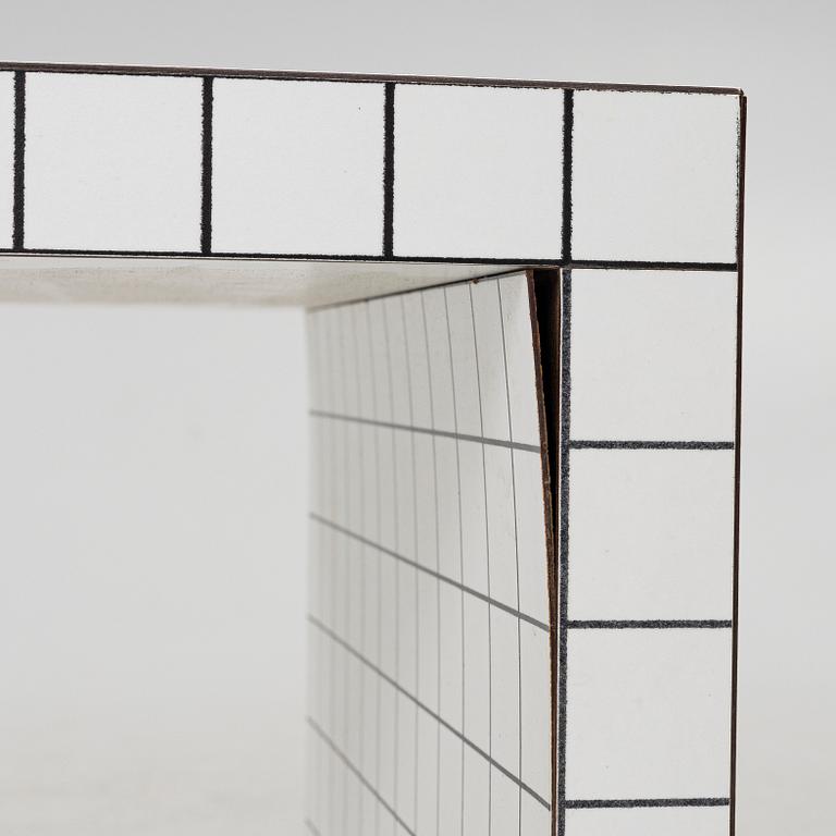 Superstudio, sidobord, "Quaderna", Zanotta, Italien.