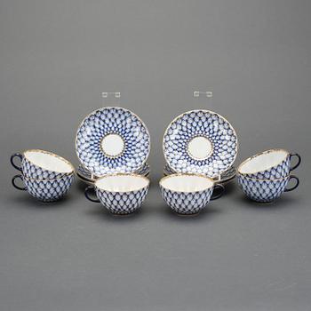 TEKOPPAR MED FAT, 6 st, porslin, "Blue net", Lomonosov, Sovjet, 1900-talets andra hälft.