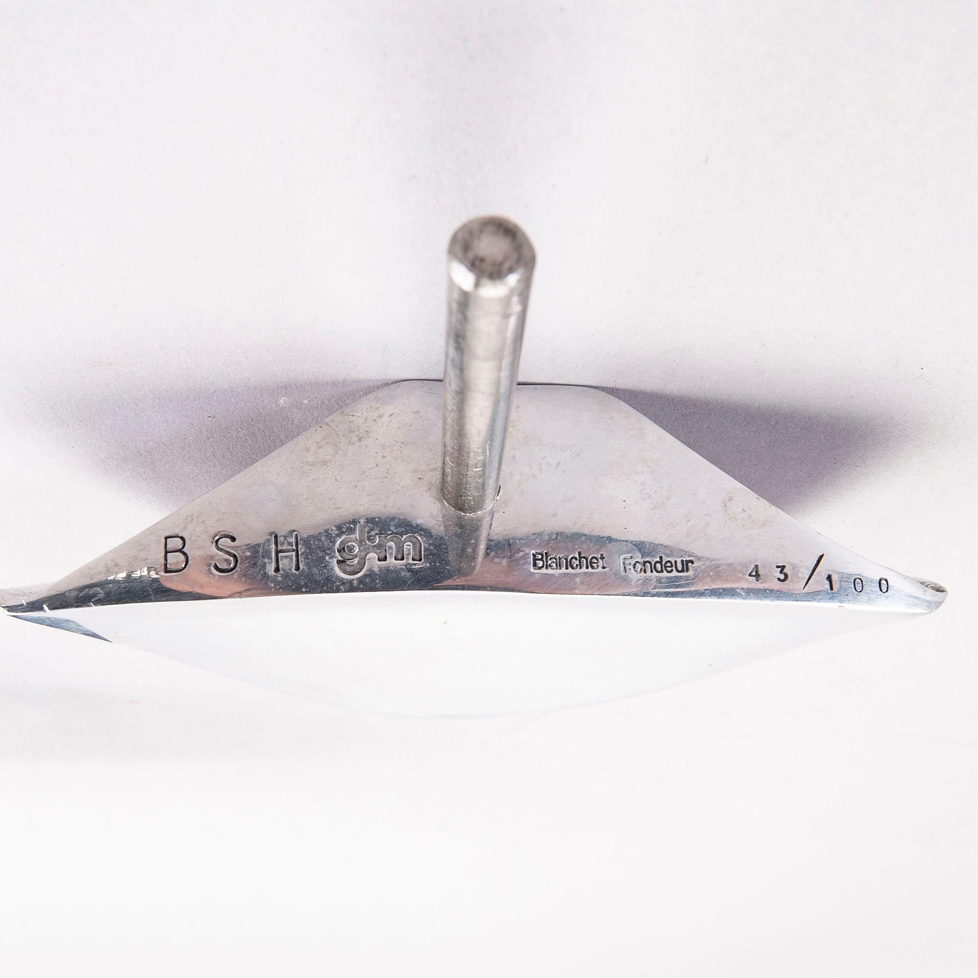 Birgitta Stenberg Hultén, skulptur, signerad och numrerad  43/100.
