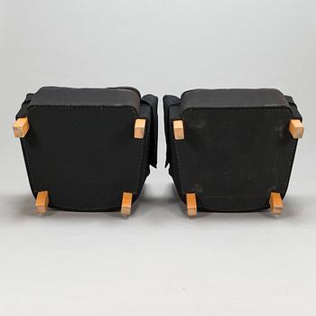Hellevi Ojanen, Fåtöljer, ett par, modell A508, Artek 1900-talets slut.