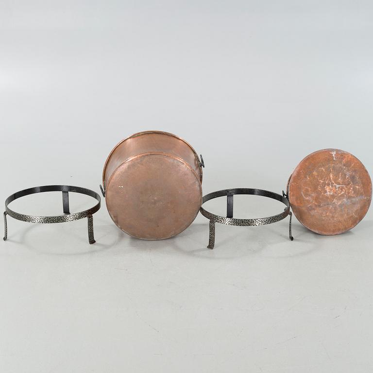 KITTLAR, 2 st, koppar, 1800-tal.