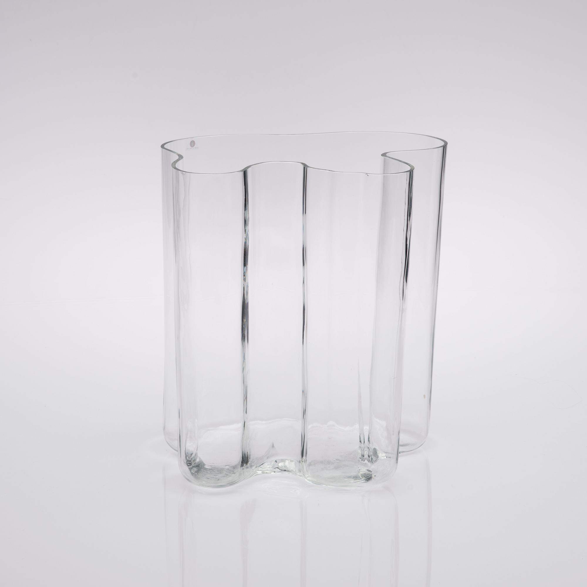 VAS, glas, märkt i botten Alvar Aalto 47/1983.