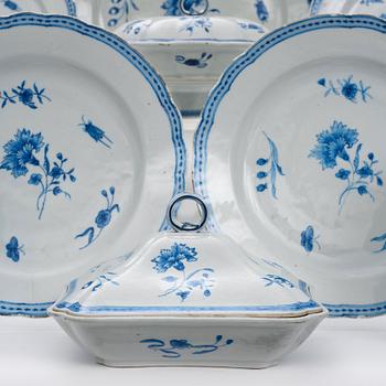 A blue and white dinner service, Qing dynasty, Qianlong (1736-95). (53 pieces).