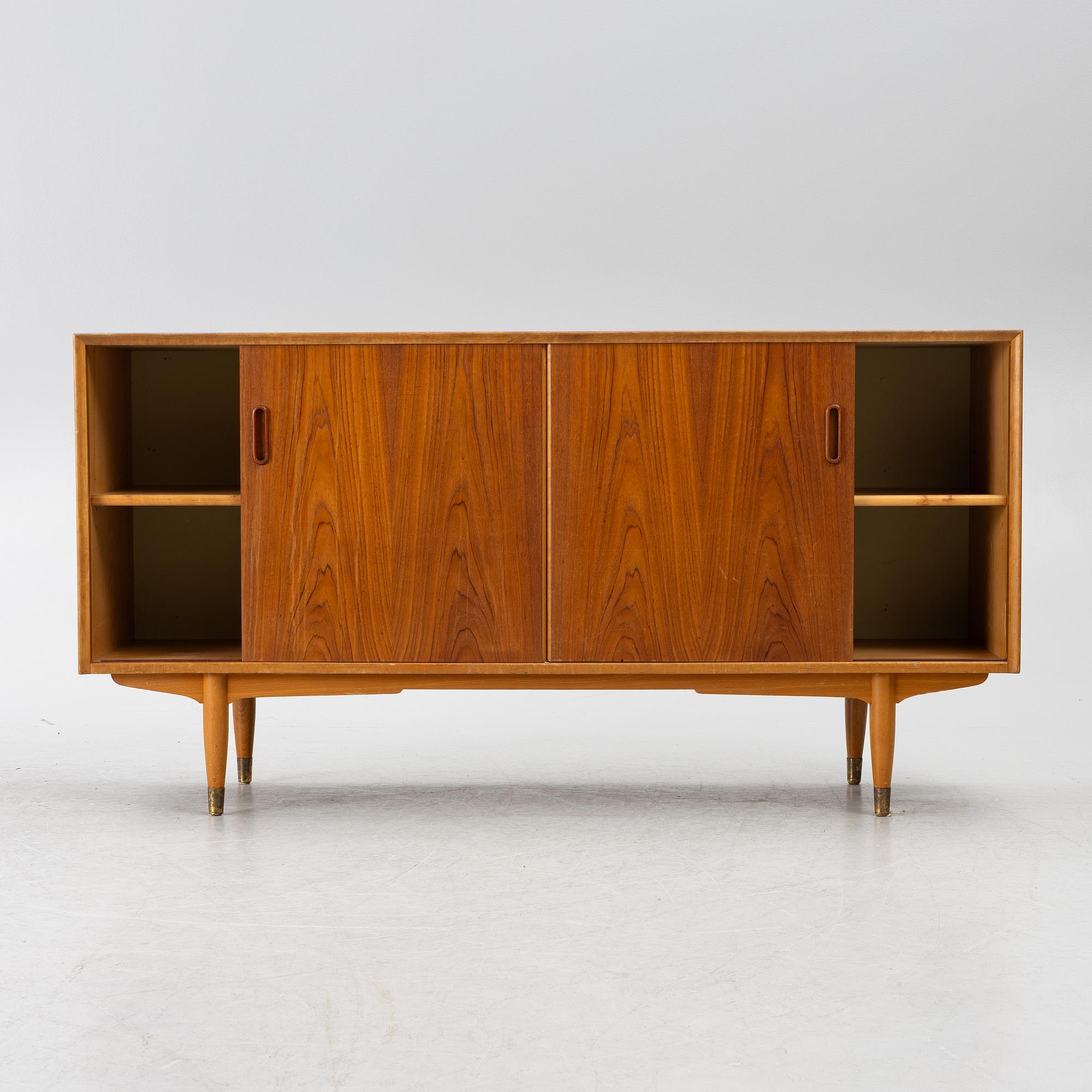 A teak-veneered sideboard, 1950's/60's.