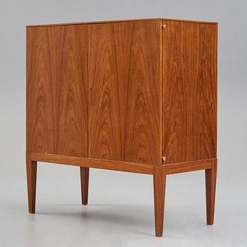 Josef Frank, a "Gustaf V", also called "Skjortskåpet" cabinet, Svenskt Tenn, Sweden 1950-60's, model 792.