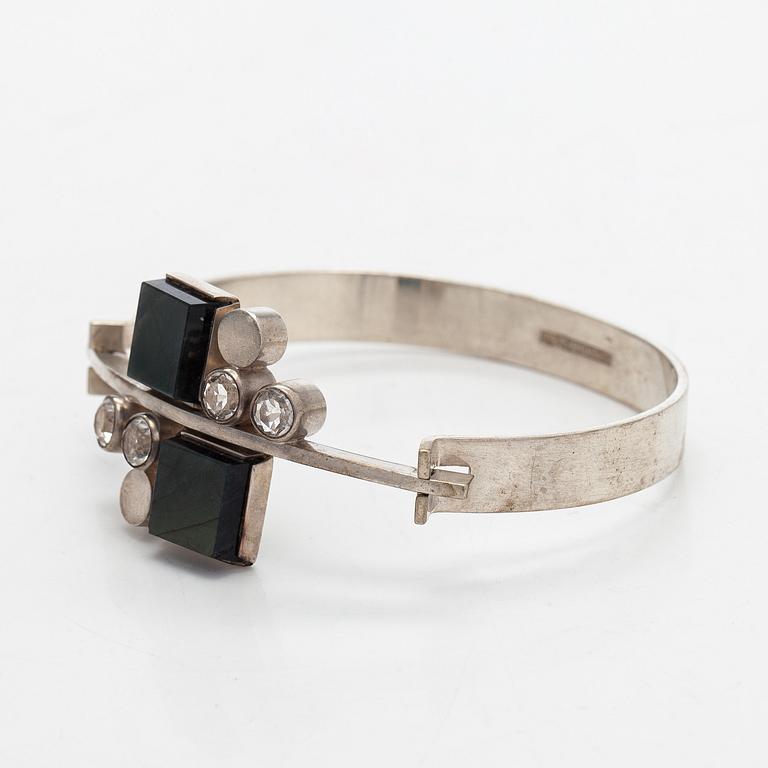 Elis Kauppi, pendant and bracelet, silver, spectrolite, Kupittaan Kulta, Turku 1965.
