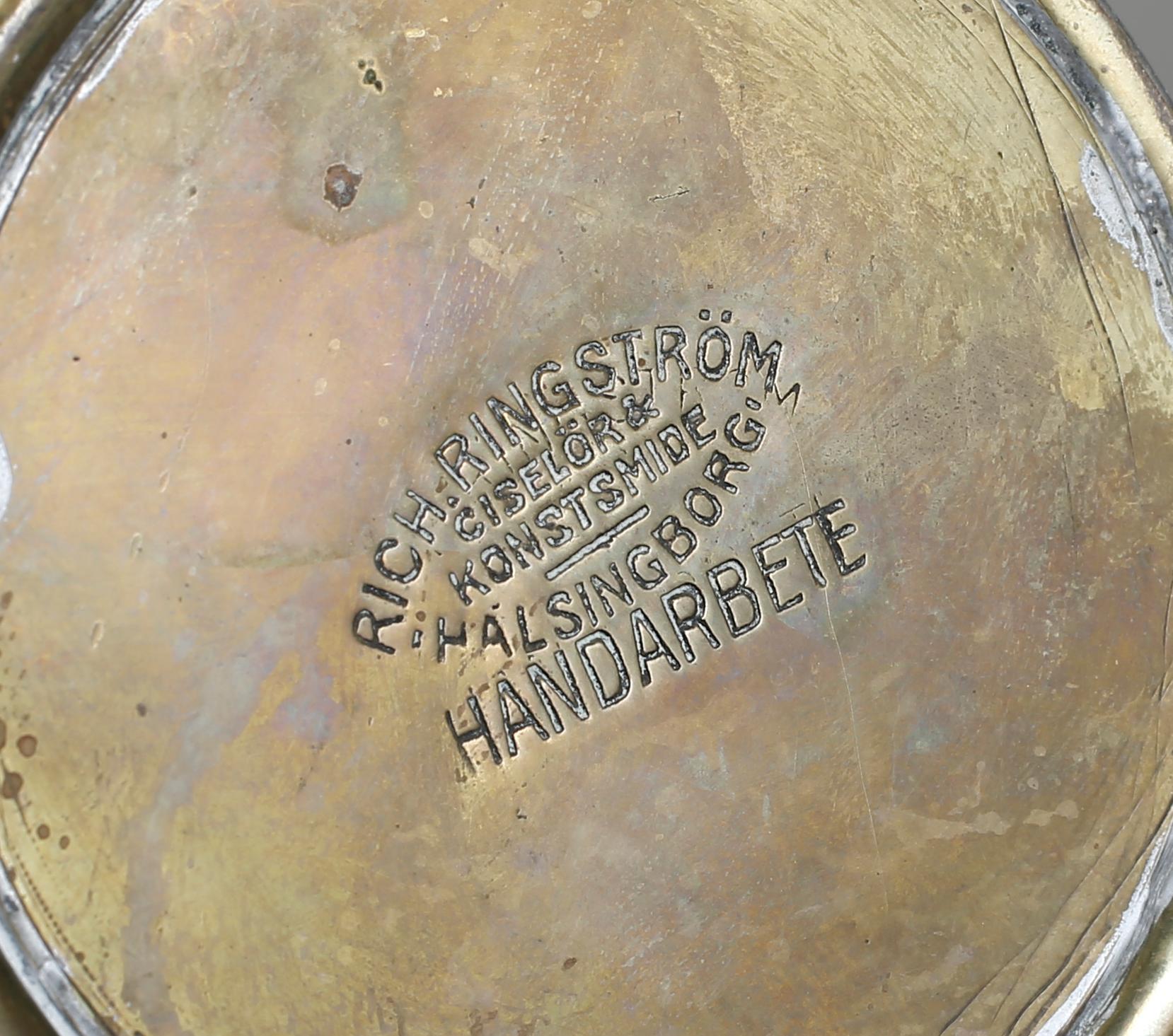 ISHINK MED LOCK och VASER, 2 st. Mässing. Richard Ringström, Helsingborg, 1930-tal.