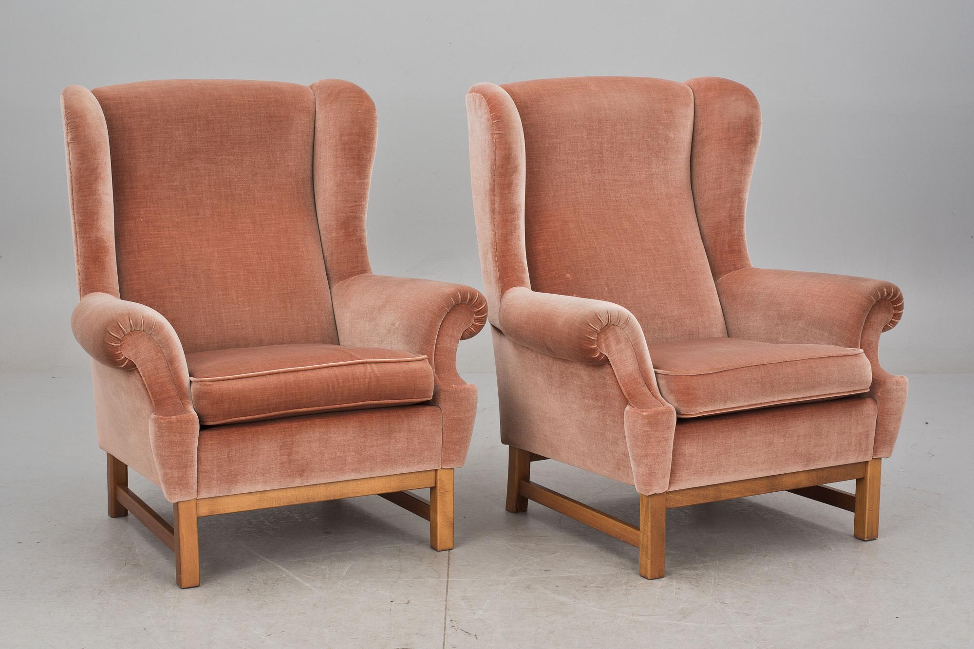 FÅTÖLJER, ett par, "modell 3543 Oxford", Svenskt Tenn.