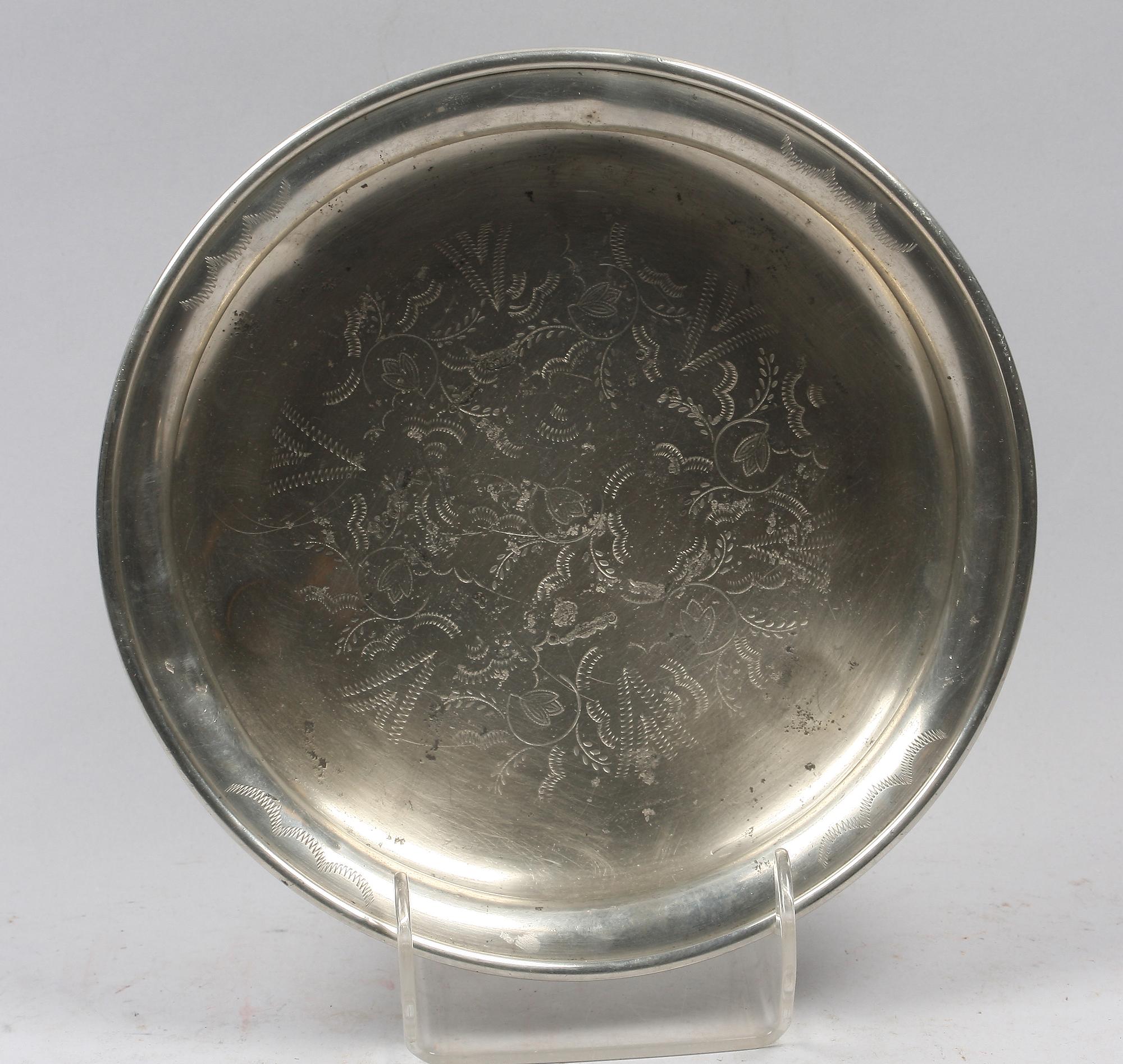 SKÅL, tenn. Firma Svenskt Tenn, 1929.