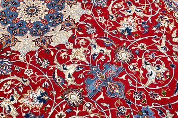 Carpet, Isfahan, 150 x 250 cm.