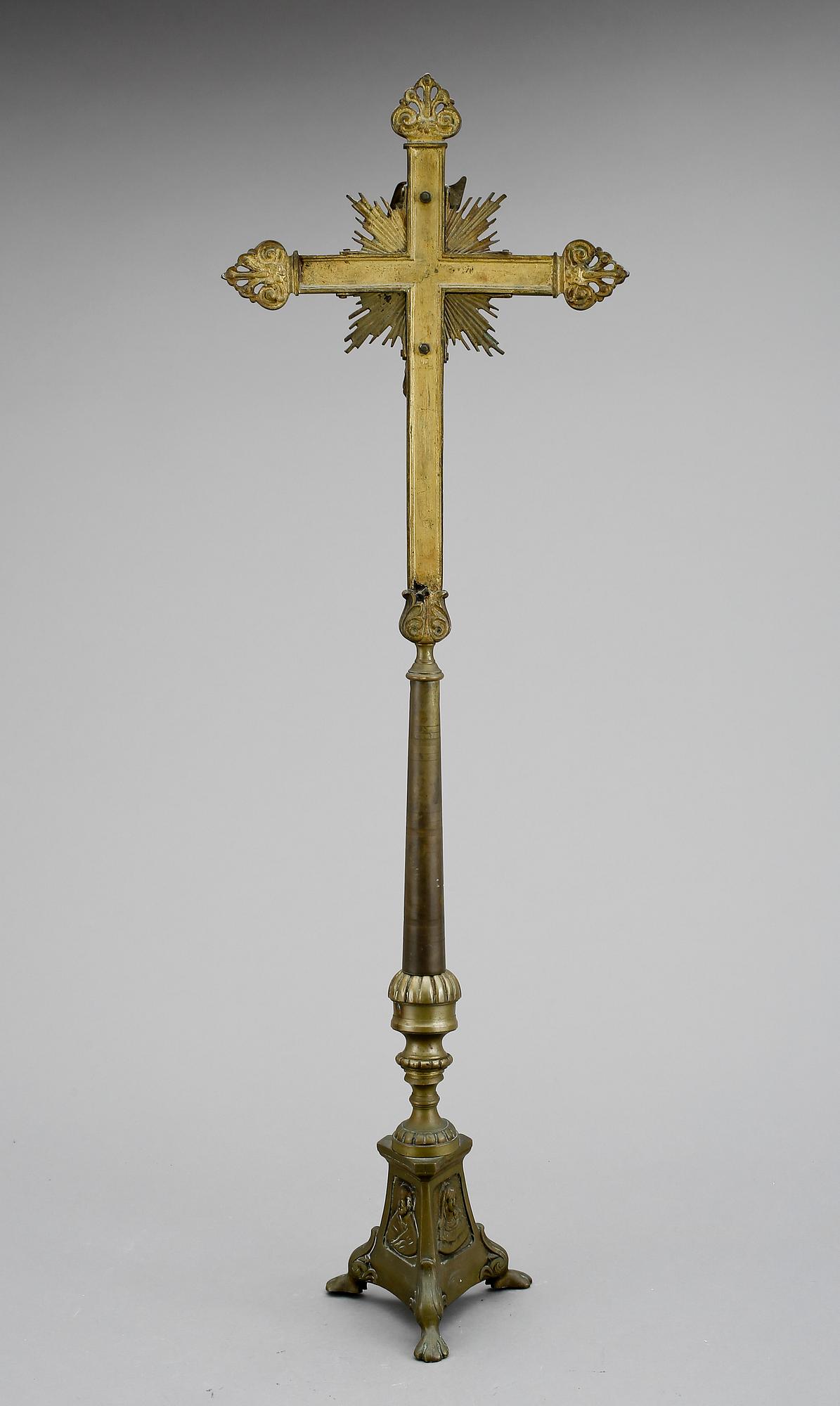 KRUCIFIX, mässing, 1900-tal.