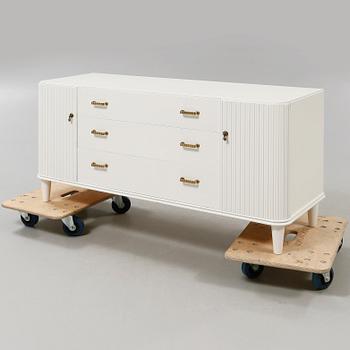 SIDEBOARD, omkring 1900-talets mitt. - Bukowskis