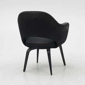 Eero Saarinen, an "Executive side chair", Knoll, 21st century.