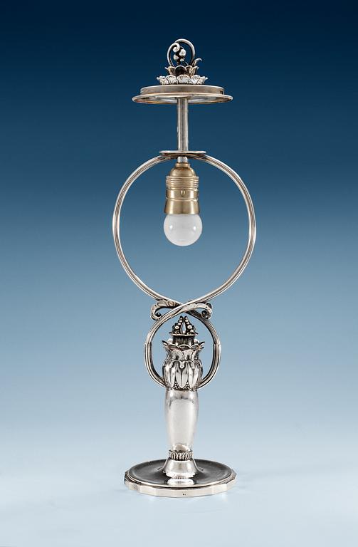 A Georg Jensen 830/1000 silver table lamp, design nr 382, Copenhagen 1921.