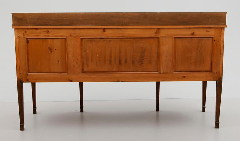 MATSALSMÖBEL, 12 delar, gustaviansk stil, 1900-talets första hälft.