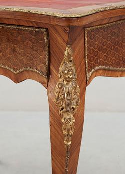 DAMSKRIVBORD, Louis XV-stil, Frankrike, troligen omkring 1900.