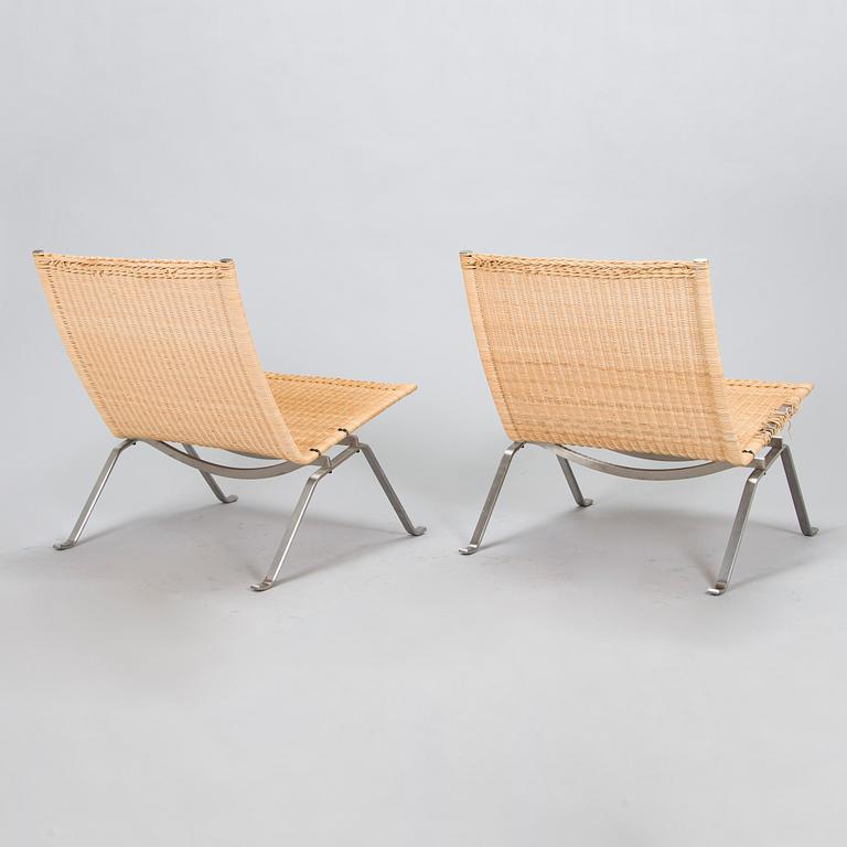 Poul Kjaerholm, a pair of PK22  easy chairs for  Fritz Hansen 2018.