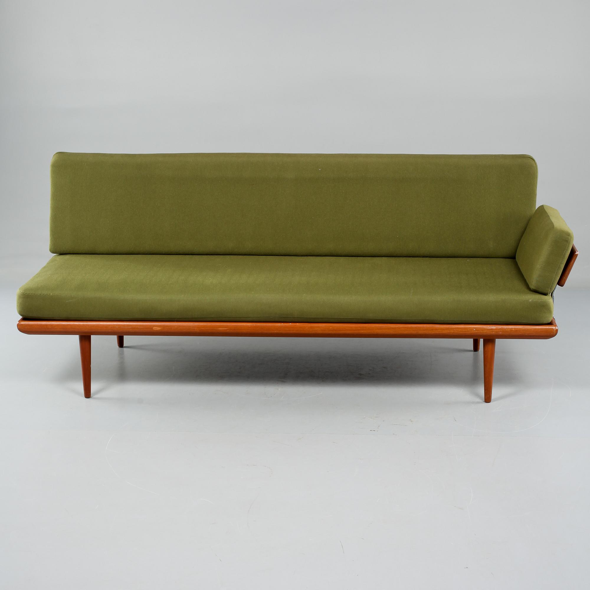 SOFFA, "Minerva", Peter Hvidt och Orla Mölgaard Nielsen, France Daverkosen, 1950/1960-tal.