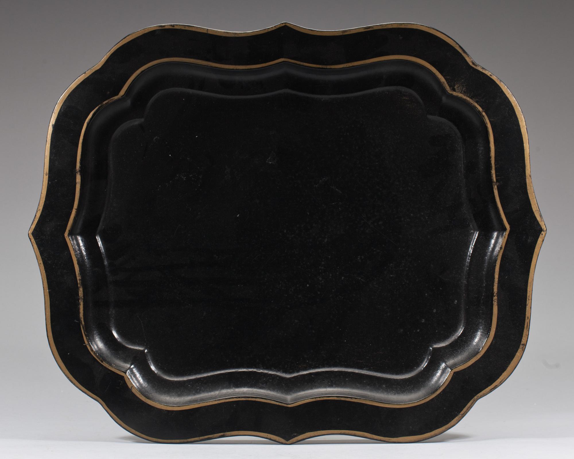 PLÅTBRICKOR, 2 st. 1800-talets slut.