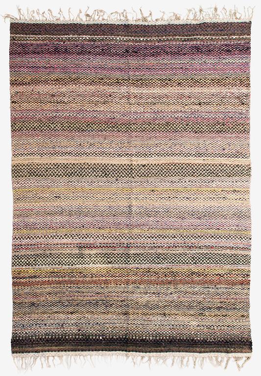 Trasmatta, 1930-tal, circa 340 x 240 cm.
