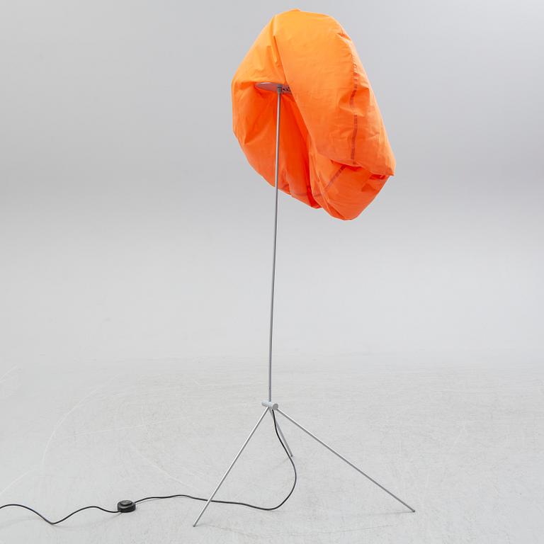 GOLVLAMPA, "Globlow", Snowcrash, design Vesa Hinkola, Markus Nevalainen, Rane Vaskivuori, omkring 2000.