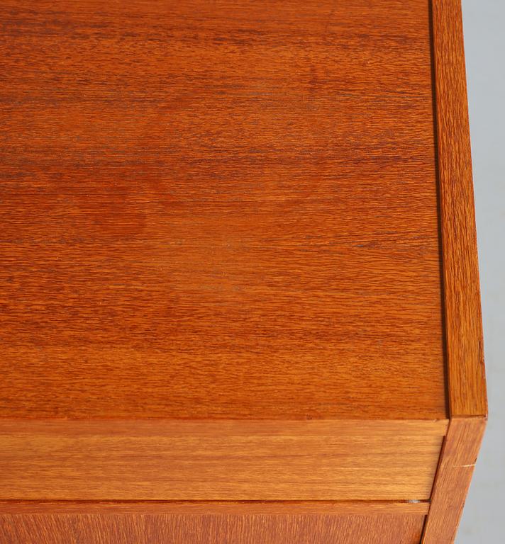 SIDEBOARD, 1900-talets tredje kvartal.