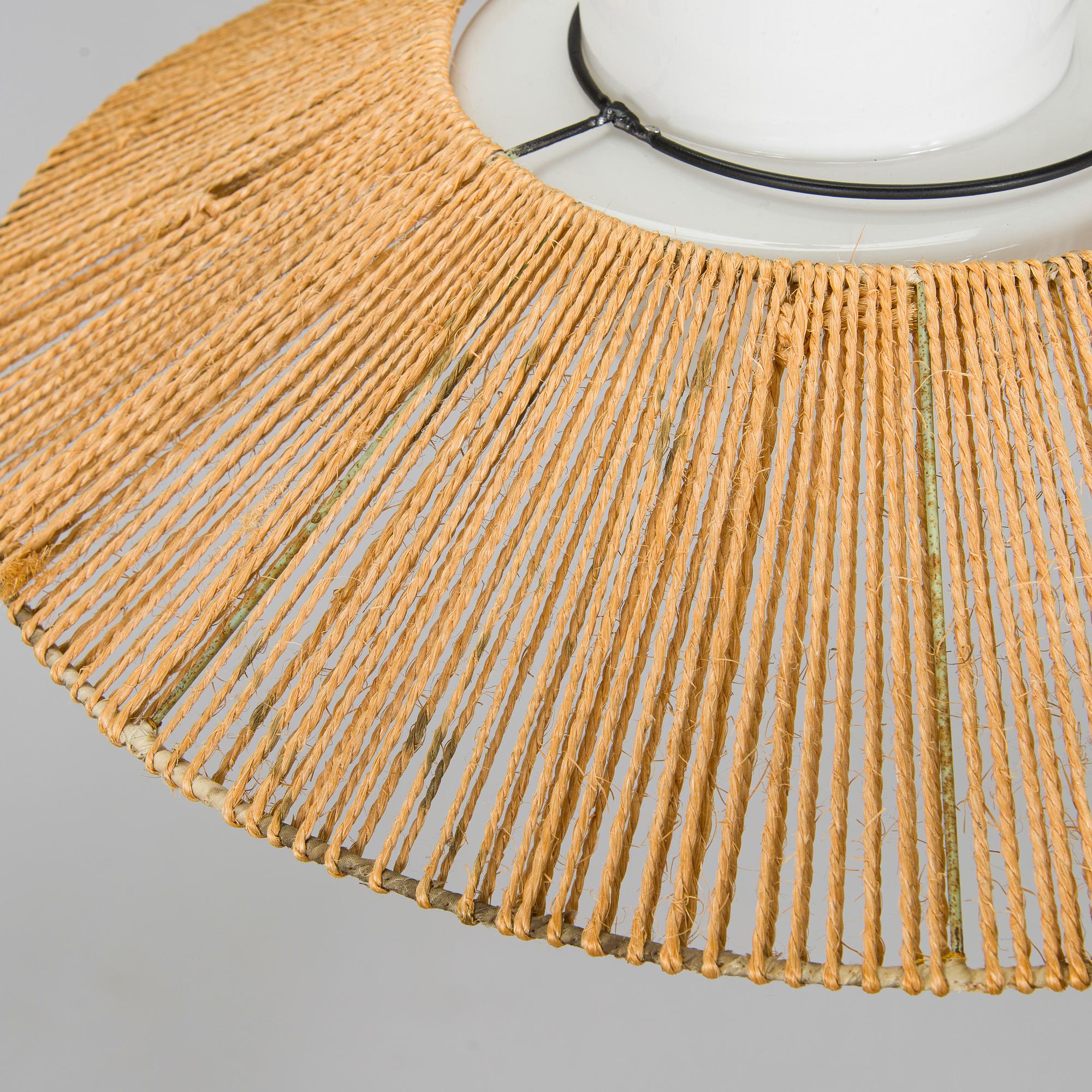 Paavo Tynell, taklampa modell 1602, Idman 1900-talets mitt.