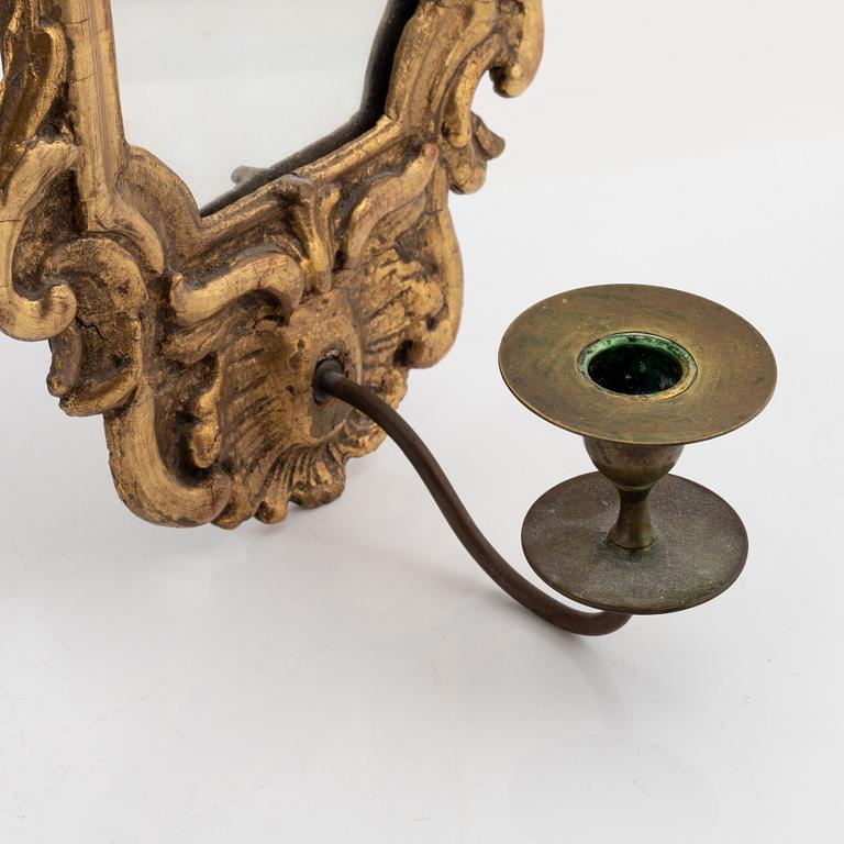 Spegellampett, rokoko, 1700-talets andra hälft samt spegellampett, rokokostil, 1900-tal.